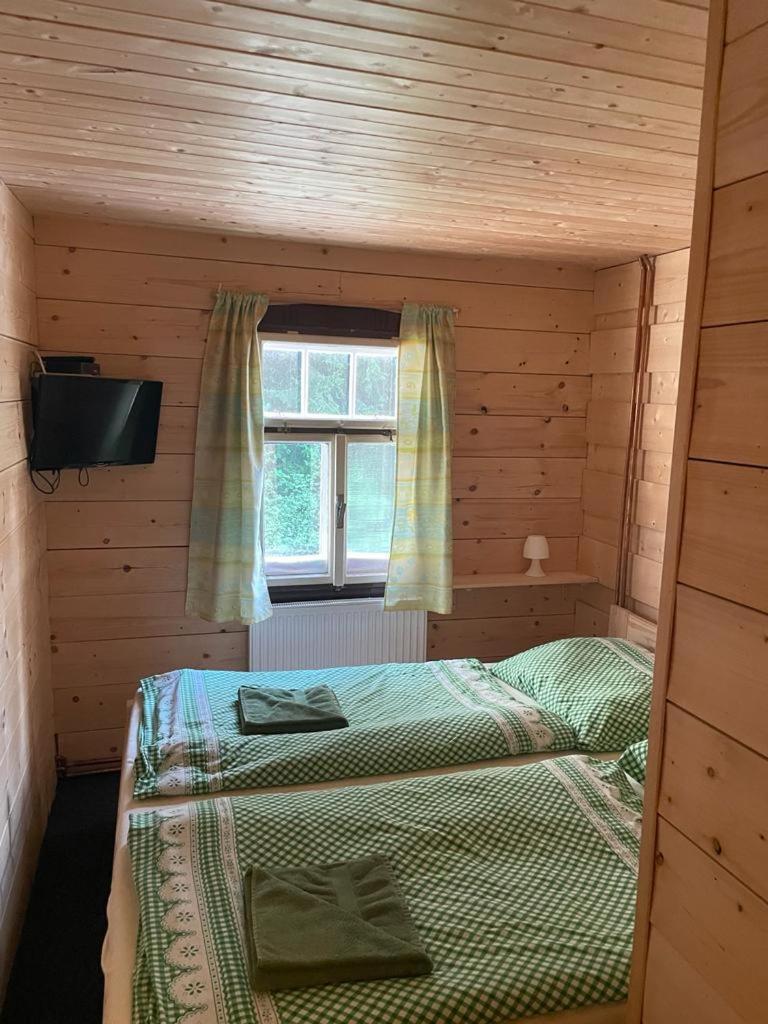 Penzion Lesni Zatisi- Harrachov Exterior foto