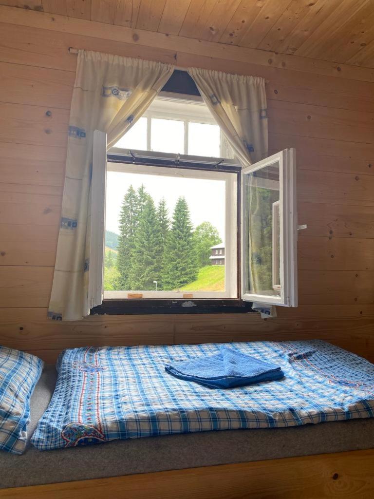 Penzion Lesni Zatisi- Harrachov Exterior foto